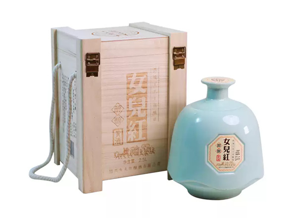 长寿回收绍兴女儿红黄酒醇酿花雕酒木质礼盒2.5L坛装黄酒